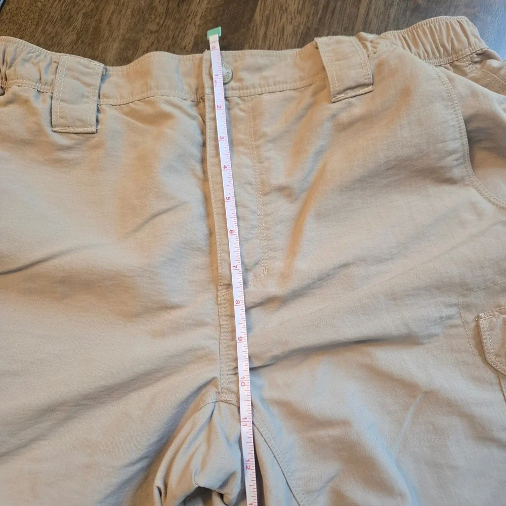 The North Face next button texture